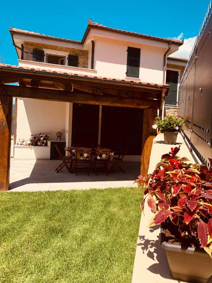 Cabane Bed And Breakfast Garlenda Dış mekan fotoğraf
